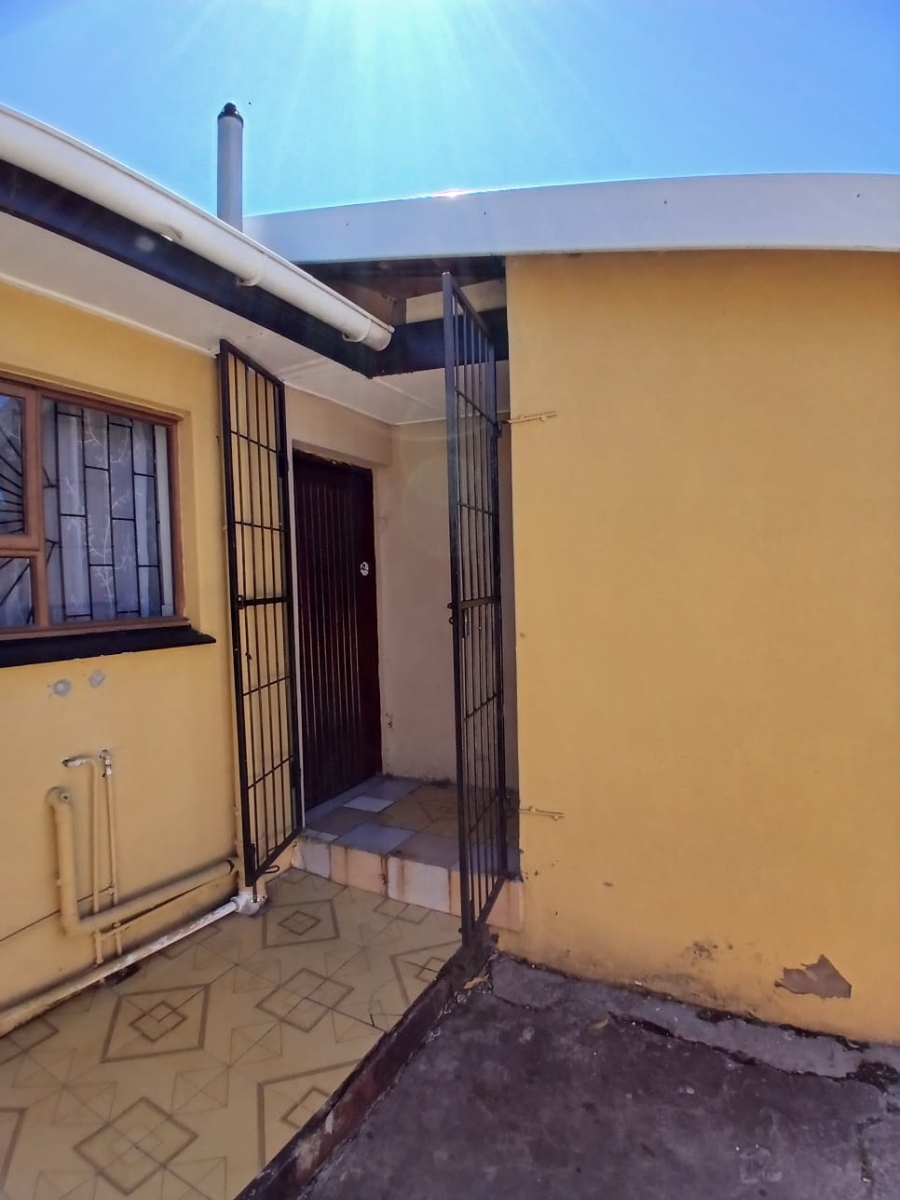 4 Bedroom Property for Sale in Amalinda Eastern Cape
